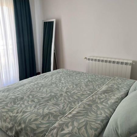 Surcin Apartment Ledine Kültér fotó