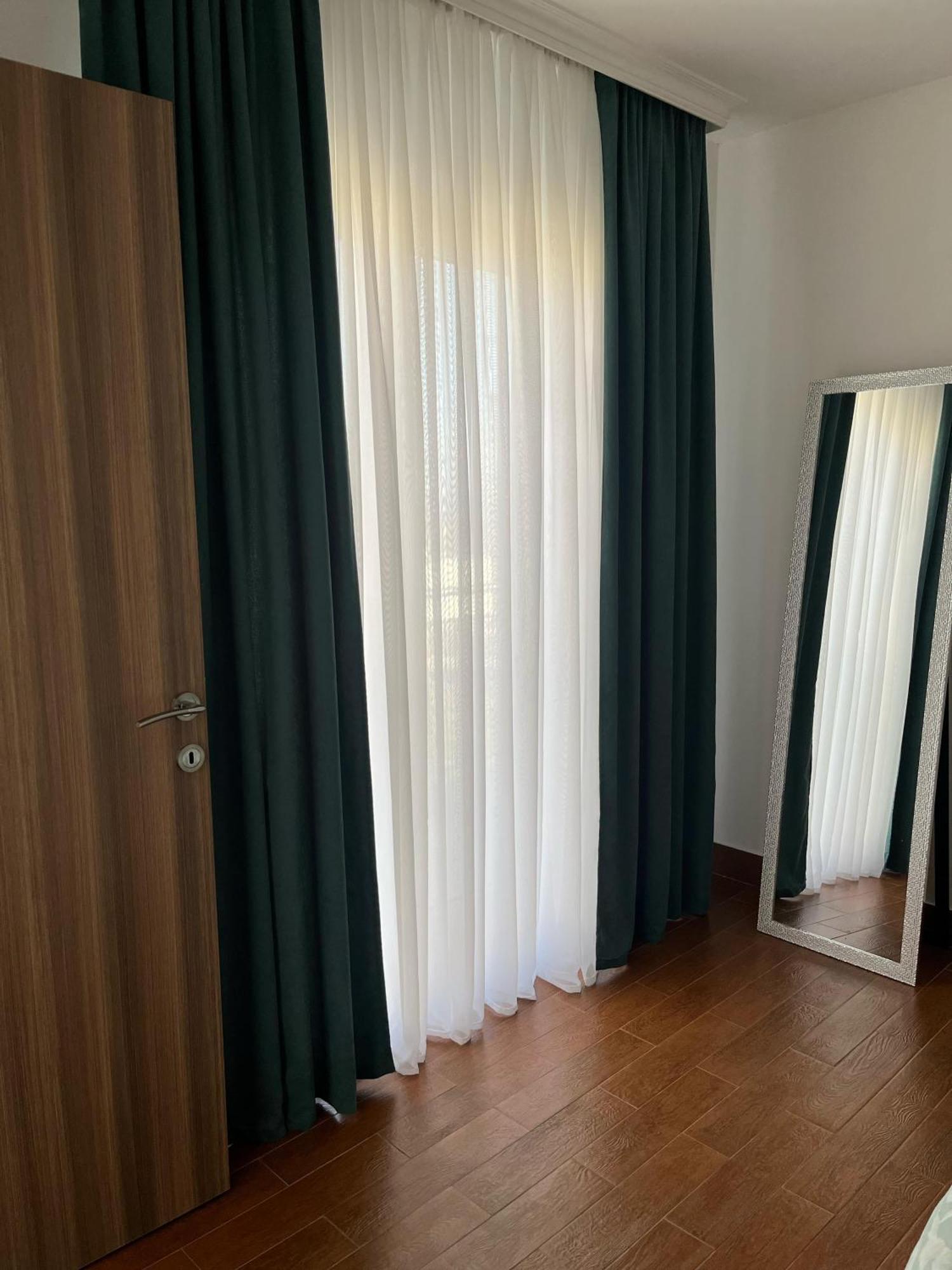 Surcin Apartment Ledine Kültér fotó